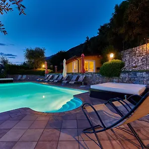 https://residenza-mariu.hotelinveneto.com